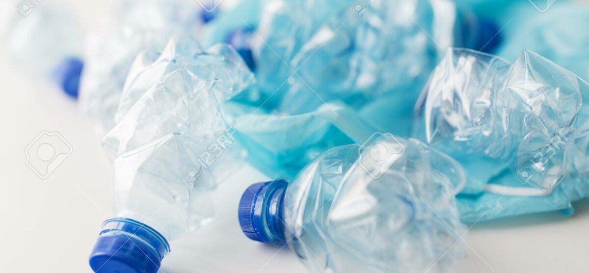 L’eau des bouteilles en plastique est-elle sécurisée ?